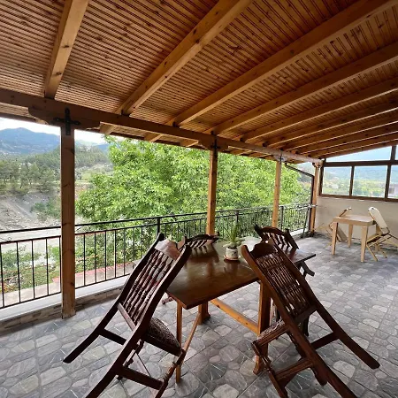 Anastasia's Ferienhaus Përmet