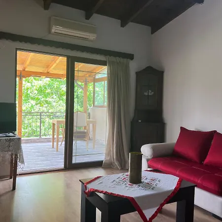 Anastasia's Ferienhaus Përmet