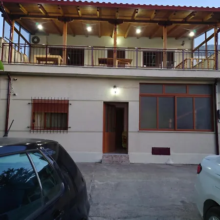 Anastasia's بيت للعطل Përmet