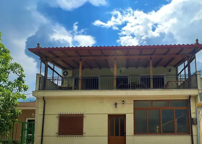 Anastasia's Hébergement de vacances Përmet